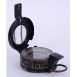 WWII COMPASS: A WWII Second World War era military issued TG&Co ' Mk III ' compass.