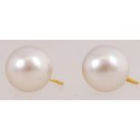 A pair of 9ct gold simulated pearl screw