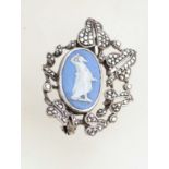 A vintage silver and marcasite brooch measuring 4.