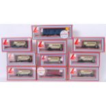 LIMA: A collection of 10x Lima 00 gauge railway trainset carriages and wagons - mostly 305636W Amey