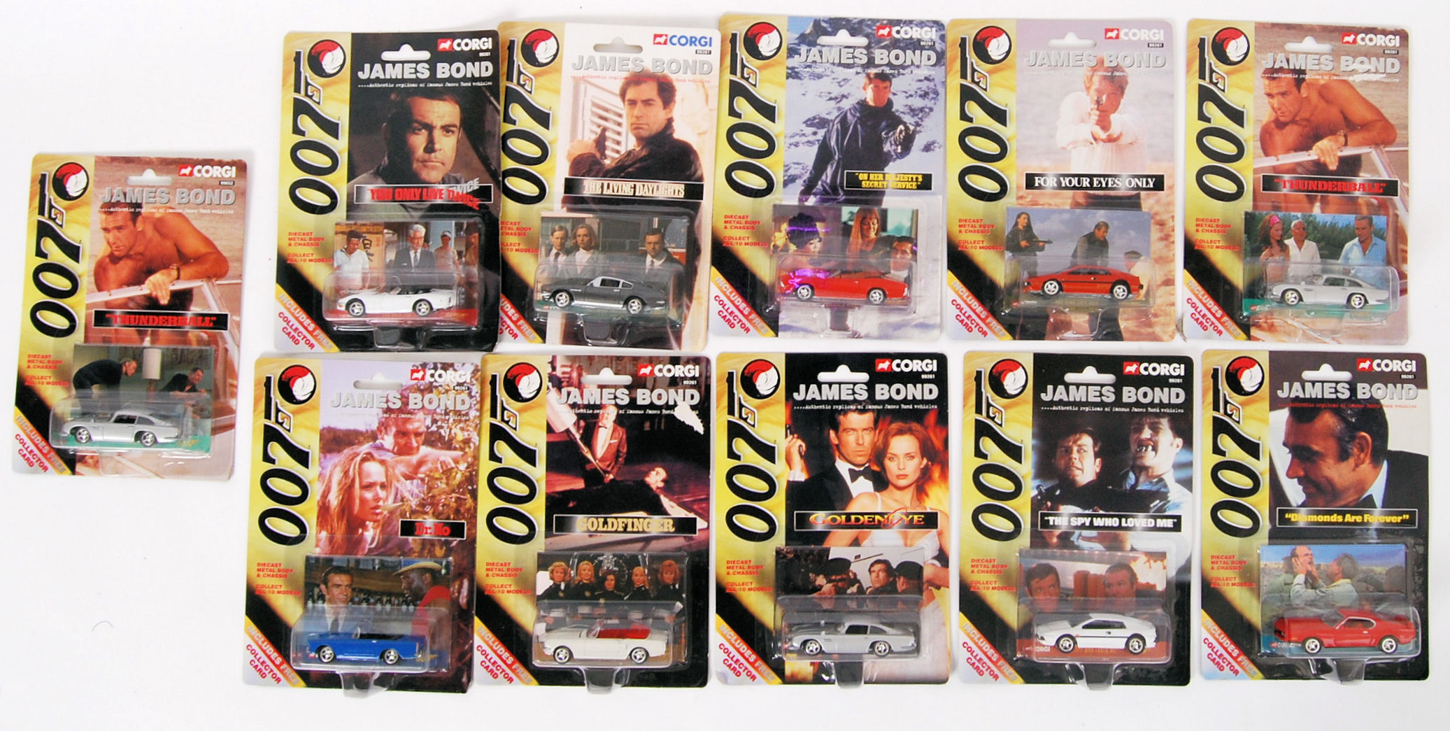 JAMES BOND: A collection of 11x assorted James Bond Corgi 1:43 scale diecast models.