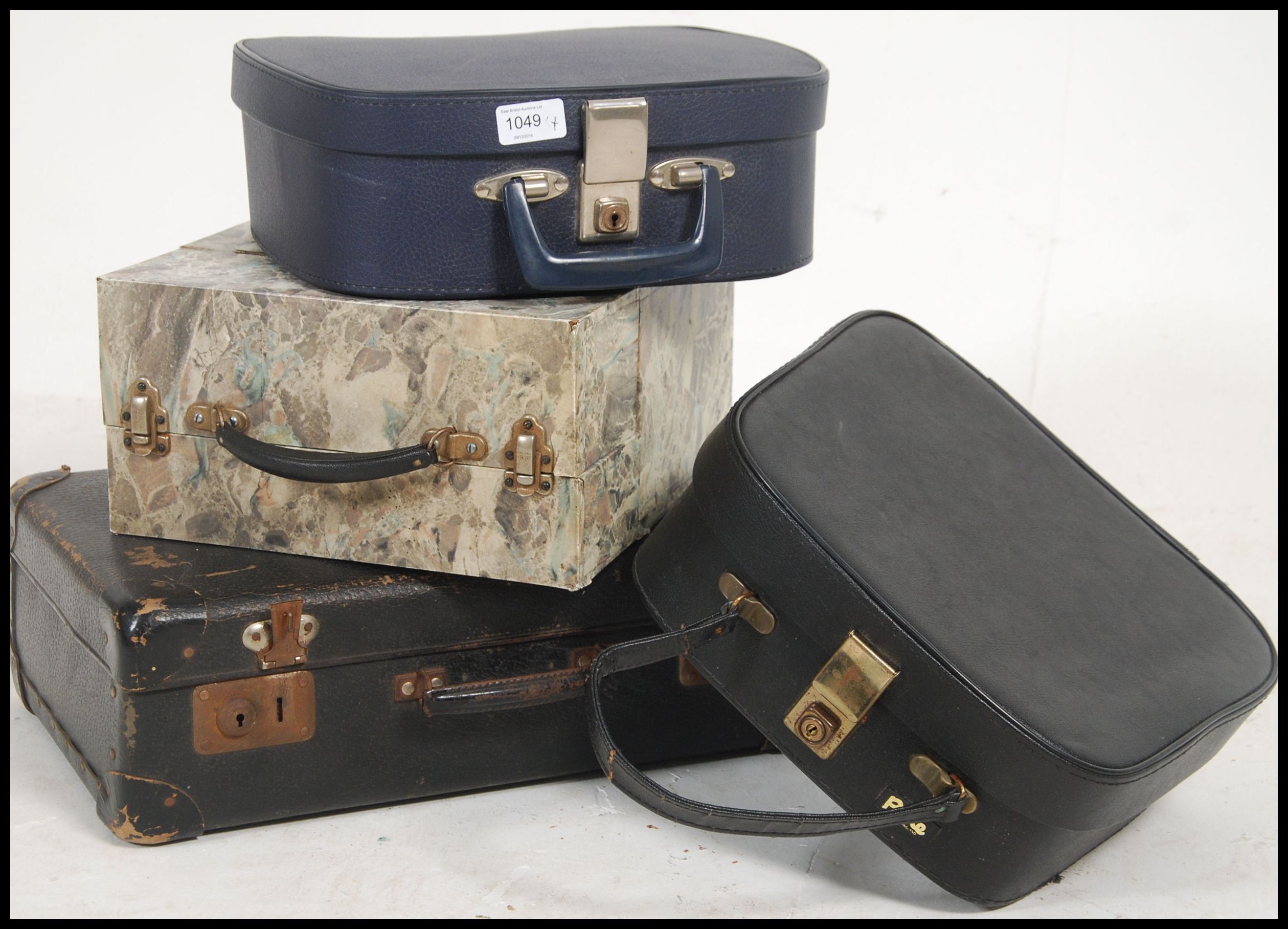 A collection of retro 20th century cases to include ladies vanity bags,