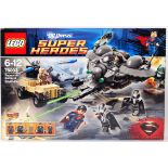 LEGO SUPER HEROES: Lego DC Universe Super Heroes set 76003 Superman Battle Of Smallville.