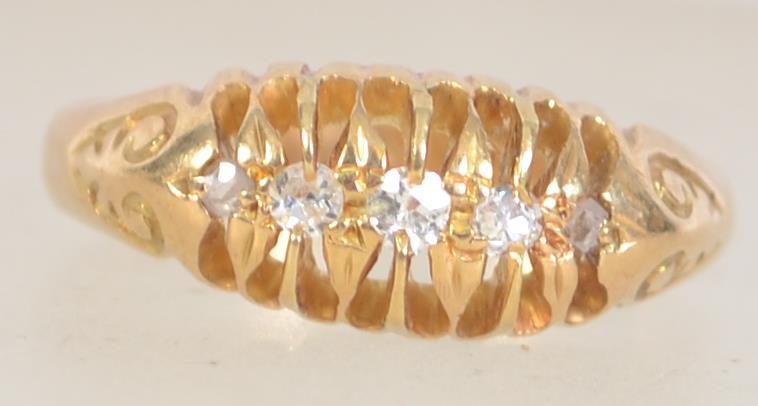 A hallmarked 18ct gold Edwardian 5 stone diamond ring. Hallmarked for Birmingham 1918. Size M.