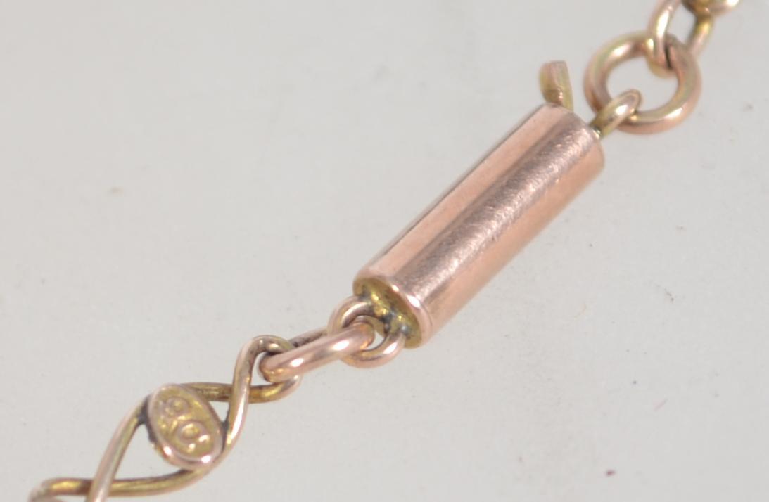 A vintage ladies 9ct gold fancy link necklace with barrel clip clasp. Length 42cms / weight 4.2g. - Image 2 of 2