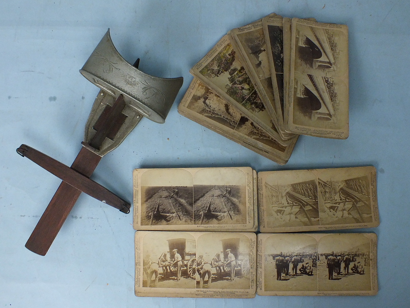 Thirty-one stereoscopic photograph cards by Underwood and Underwood, including ten of the Boer