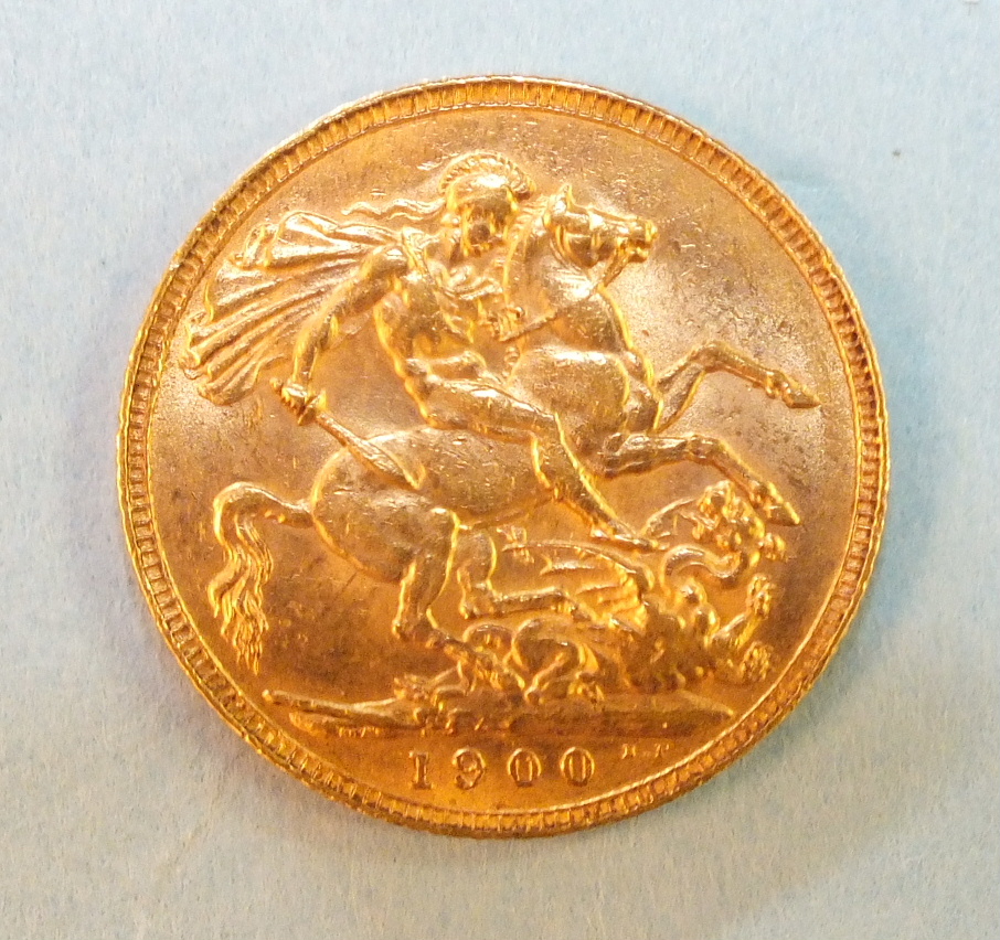 A 1900 sovereign.