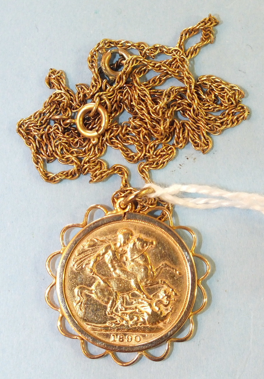 An 1890 sovereign in pendant mount, on chain, total weight 14g.