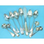 Three Newcastle fiddle pattern salt or mustard spoons, a teaspoon and other small silver ___5.5oz.