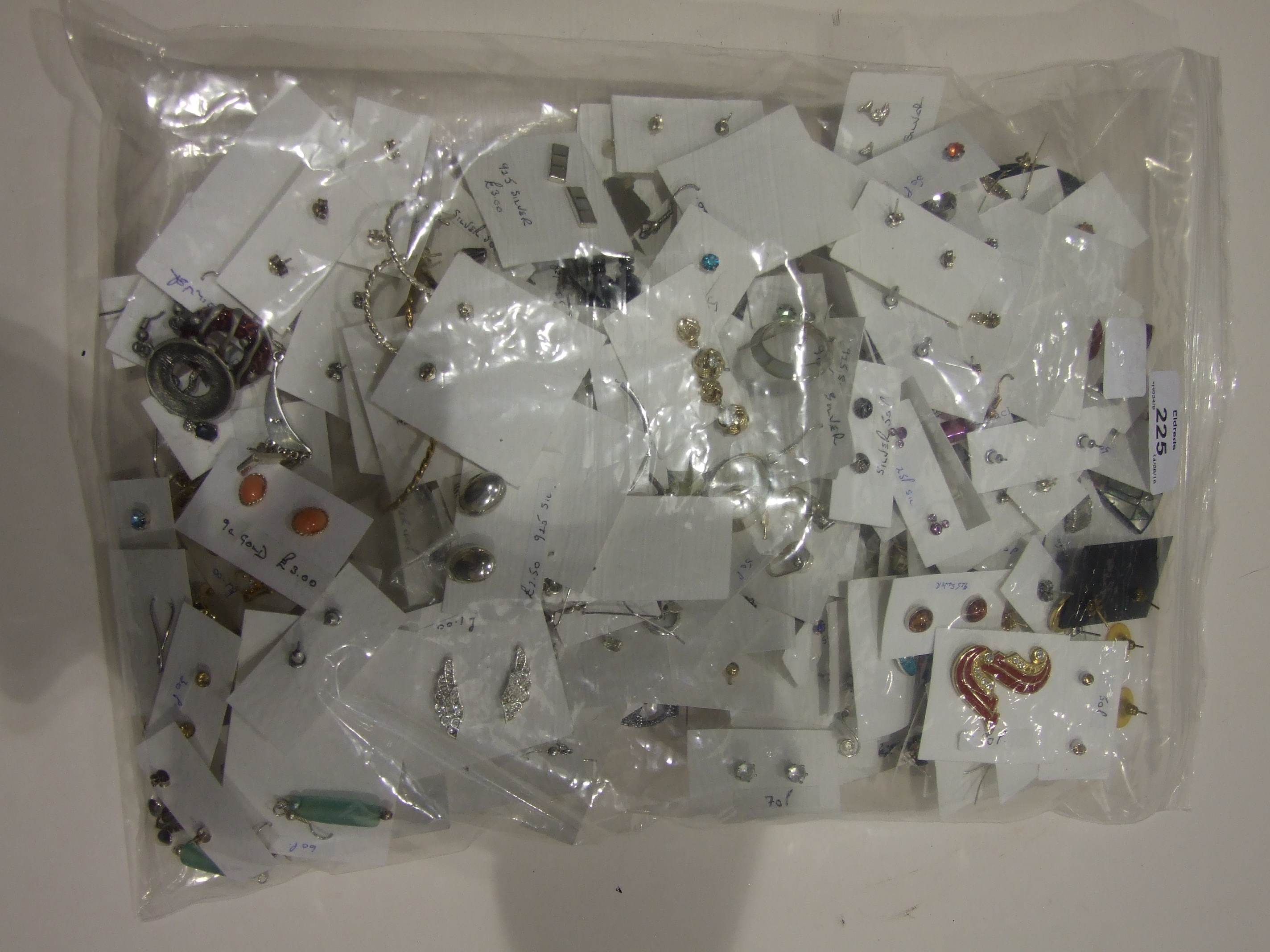 A very large quantity of earrings and ear studs, in excess of 300 pairs. - Image 2 of 2