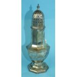 A Walker & Hall silver sugar castor of plain octagonal form, 22cm high, Sheffield 1912, ___5½oz.