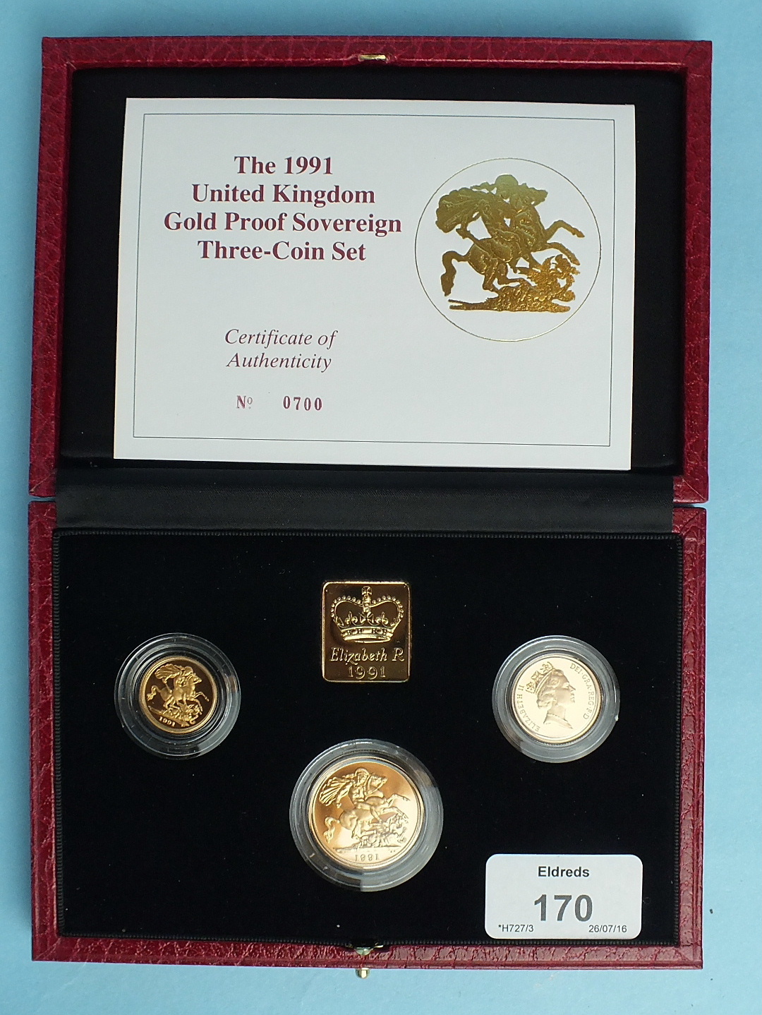 The Royal Mint 1991 United Kingdom Gold Proof Sovereign Three-Coin Set, comprising: double-