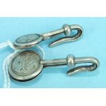 Two silver napkin hooks by Adie & Lovekin Ltd, Birmingham 1913/14, (2).