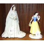 A Royal Worcester figurine 'HM Queen Elizabeth II as a bride - Diamond Wedding Anniversary', 23cm