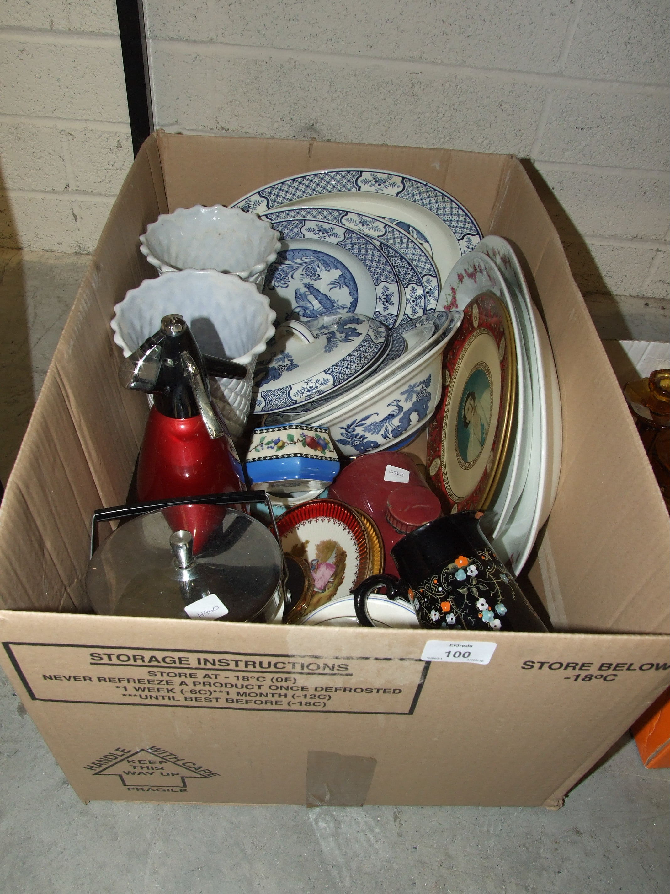 A Holkham Pottery planter decorated with strawberries and leaves, various dinnerware, collectors' - Image 2 of 2