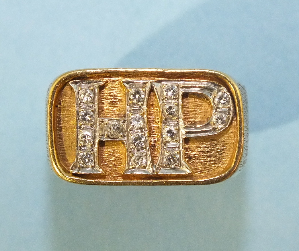 A gentleman's yellow gold ring set fifteen brilliant cut diamonds as the initials H P, marked 22K,