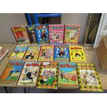 BOX OOR WULLIE & BROONS BOOKS (AF)