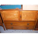 An Oak washstand