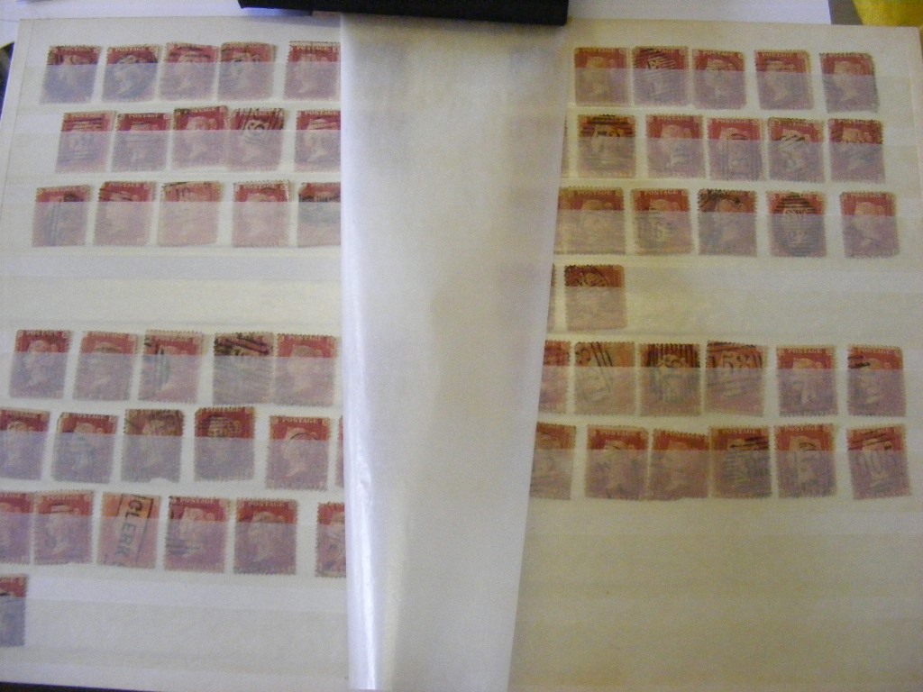 GB Collection Approx 300 QV 1d Red stars used,