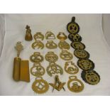 A carton containing a quantity of Horse Brasses together with a Masonic Door knocker