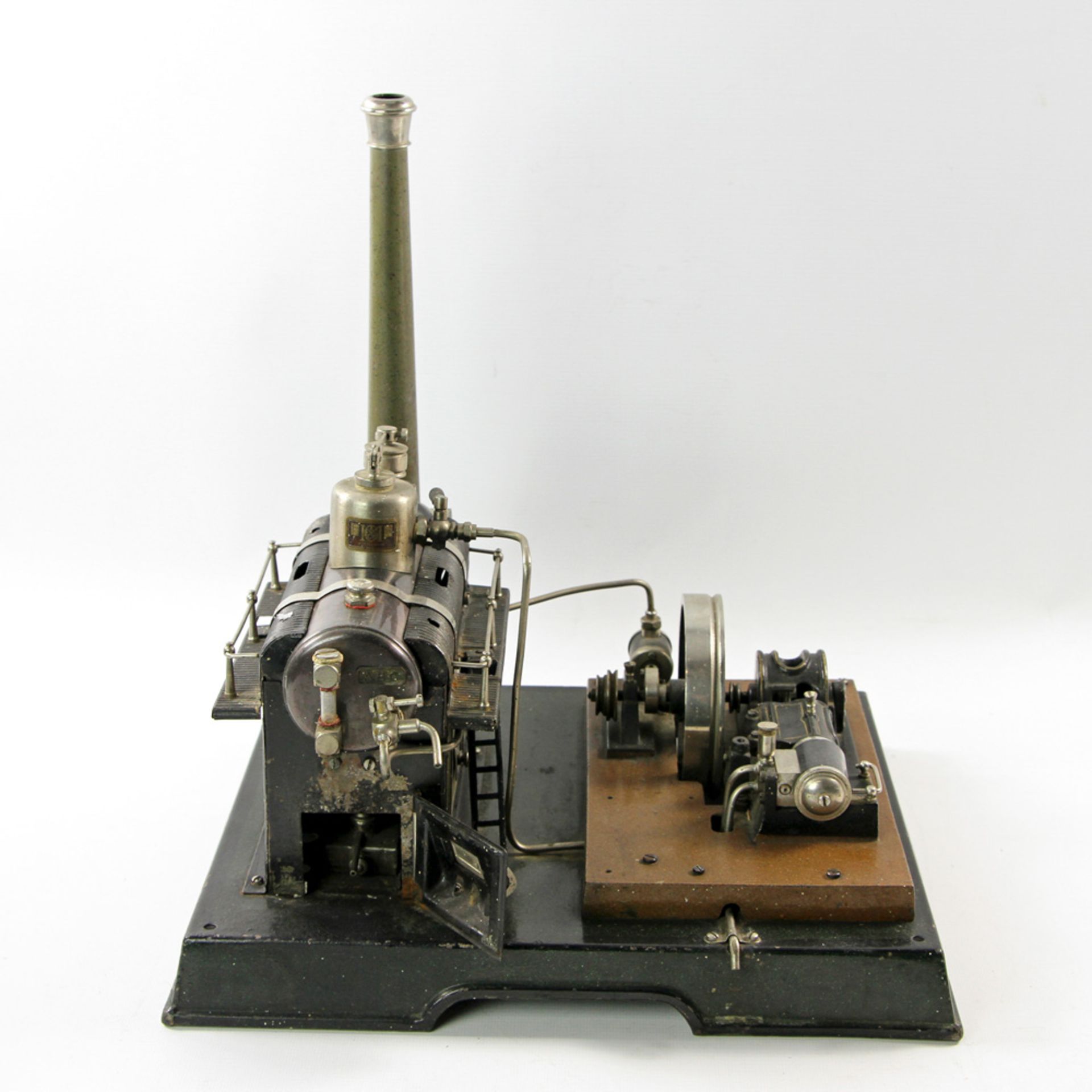 MÄRKLIN große Dampfmaschine GM & Cie, wohl 1920/30er Jahre, wohl Modell 4150. Dampfmaschine mit