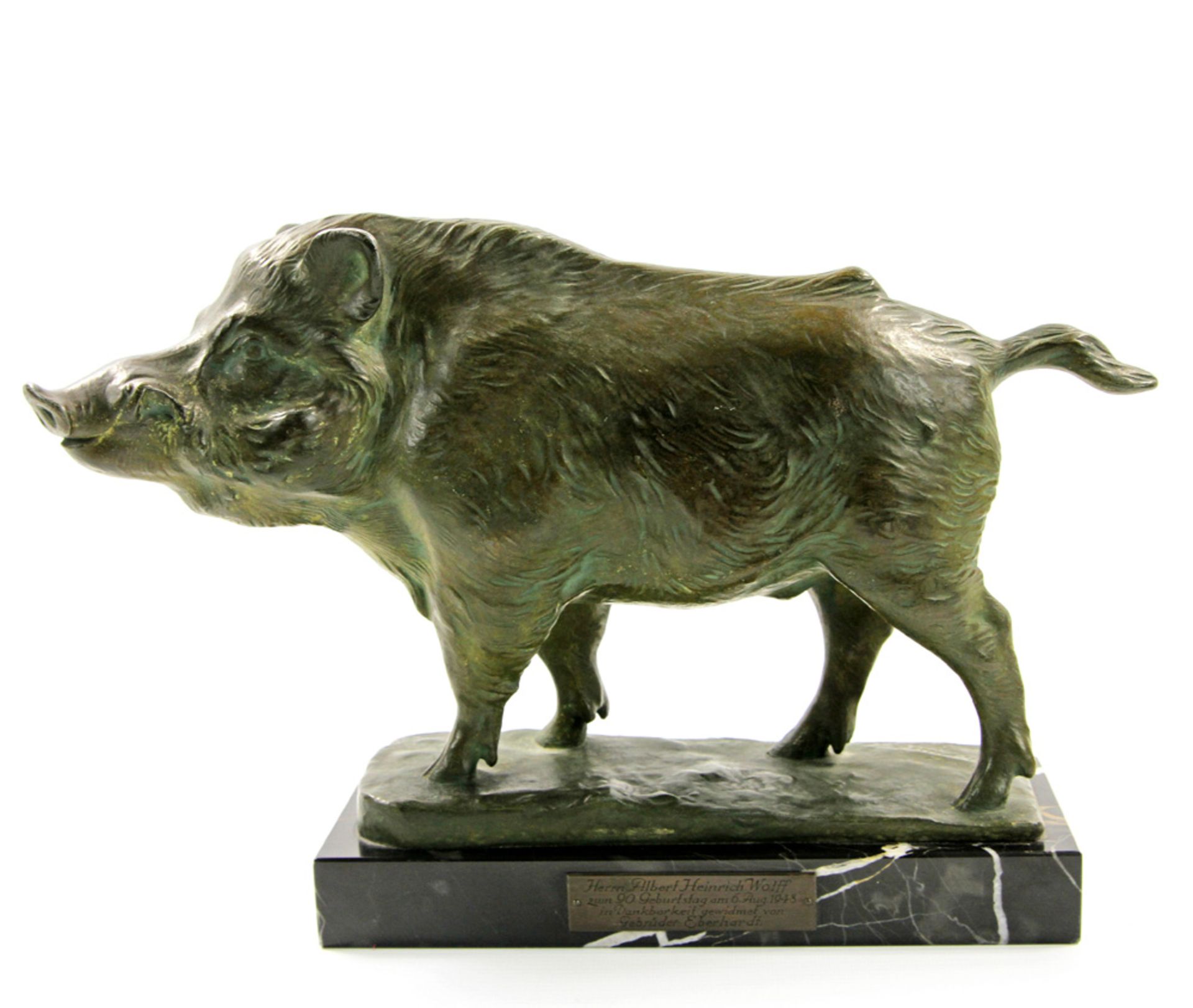 DILLER, HELMUT (1911-1984) "Wildschwein", Bronze, bräunlich patiniert. Signiert, auf Steinsockel