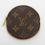 LOUIS VUITTON hübsches Münz-Portemonnaie. Rund, Zipper. Monogram Canvas.