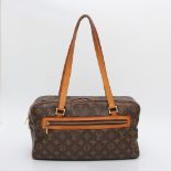 LOUIS VUITTON VINTAGE praktische Schultertasche. NICHT MEHR VERFÜGBAR!! Letzter Listenpreis ca.: