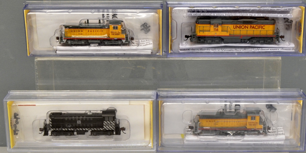 Bachmann N Gauge No 63154 S4 Diesel loco, two No 61651  Nw-2 Switchers, No 62452 GP7 Diesel loco,