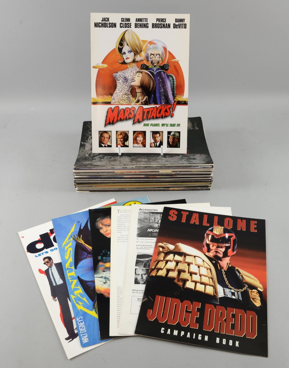 90+ Synopsis / campaign books, films including Reservoir Dogs, Judge Dredd, Mars Attacks!,