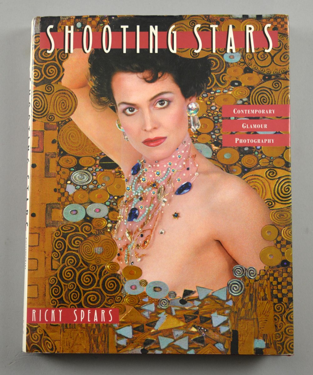 Revised Estimate - Shooting Stars hardback book signed by 16 including Juliette Lewis, Jeremy Irons, - Image 2 of 2