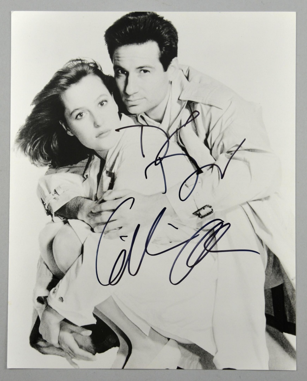 Revised Estimate - The X Files, Promotional photograph signed by David Duchovny & Gillian