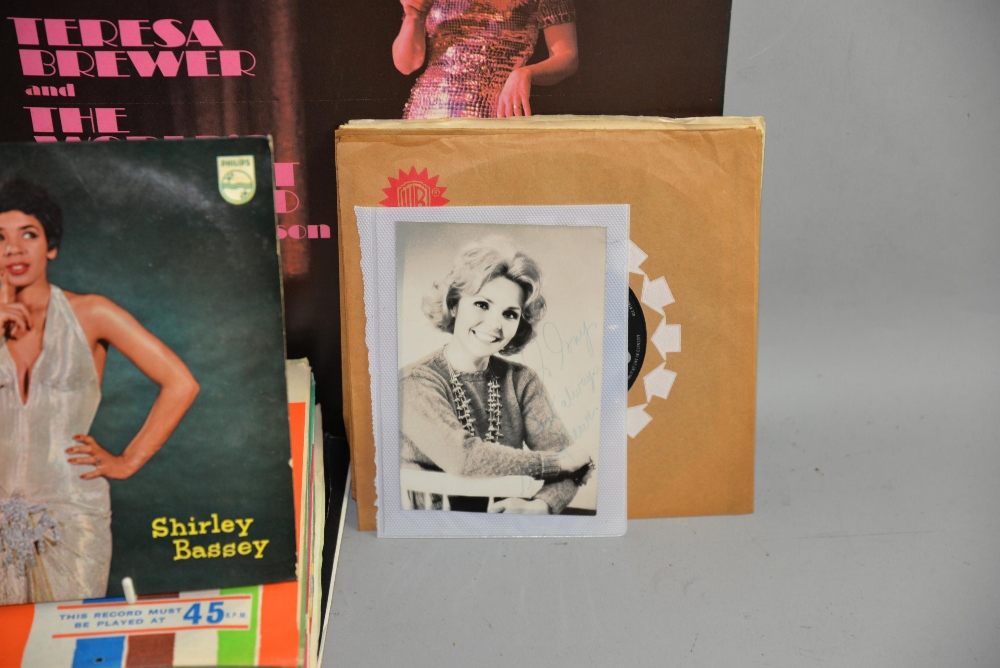 Vintage Pop memorabilia of Shirley Bassey, Cleo Laine, Teresa Brewer, Kay Starr & Jo Stafford - Image 5 of 5