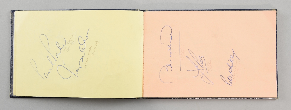 Cricket - 1970's autograph album of county and England cricketers, including Derbyshire, Sussex, - Image 3 of 3