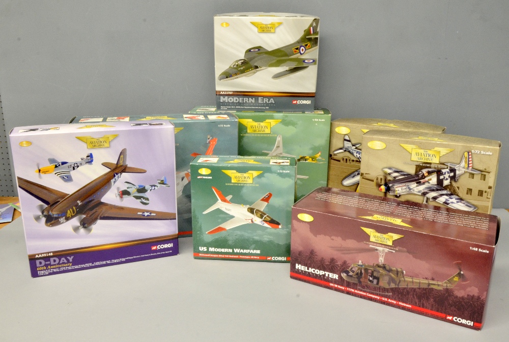 Corgi Aviation Archive 3 US Modern Warfare aeroplane models, 2 Nose Art Collection aeroplane models,