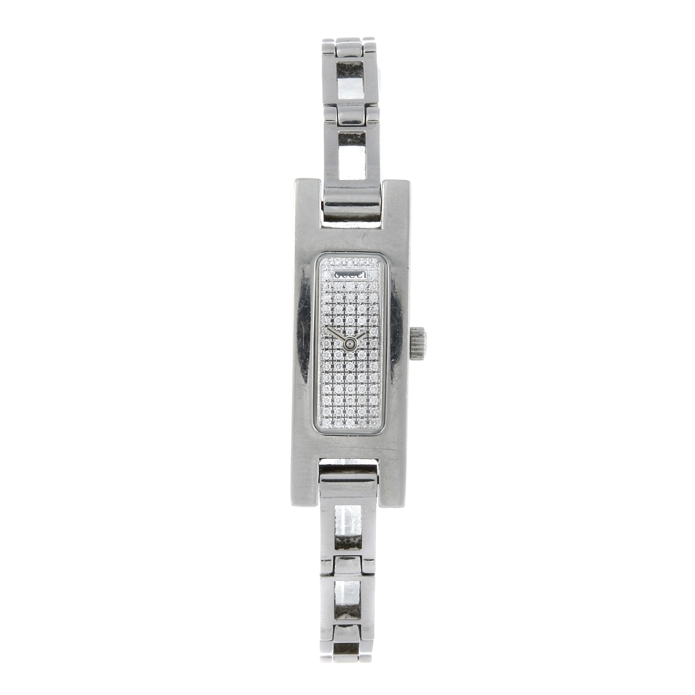 GUCCI - a lady's 3900L bracelet watch. Stainless steel case. Numbered 409224. Unsigned quartz