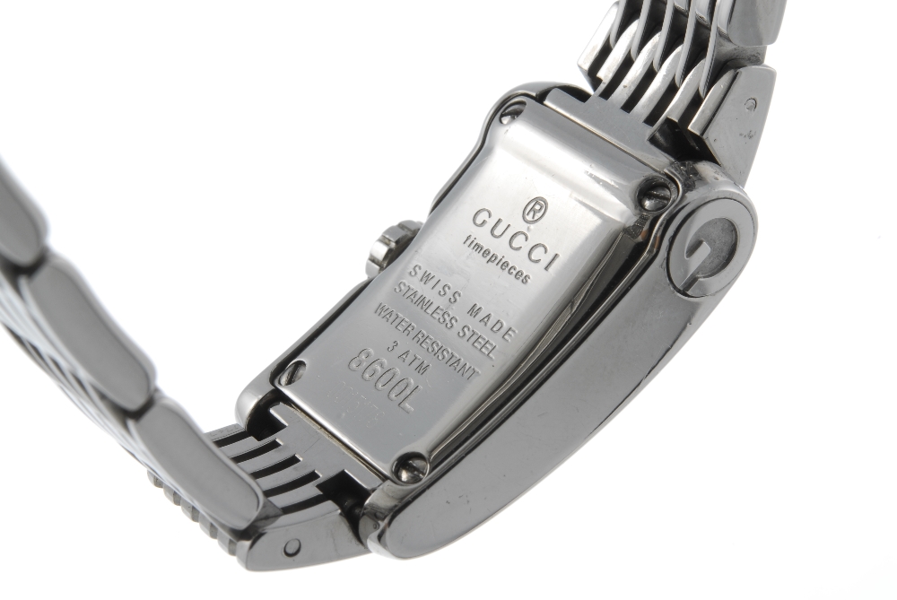 GUCCI - a lady's 8600L bracelet watch. Factory diamond set stainless steel case. Numbered 15178. - Image 3 of 4