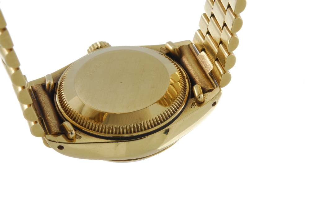 ROLEX - a lady's Oyster Perpetual Datejust bracelet watch. Circa 1982. 18ct yellow gold case with - Image 2 of 4