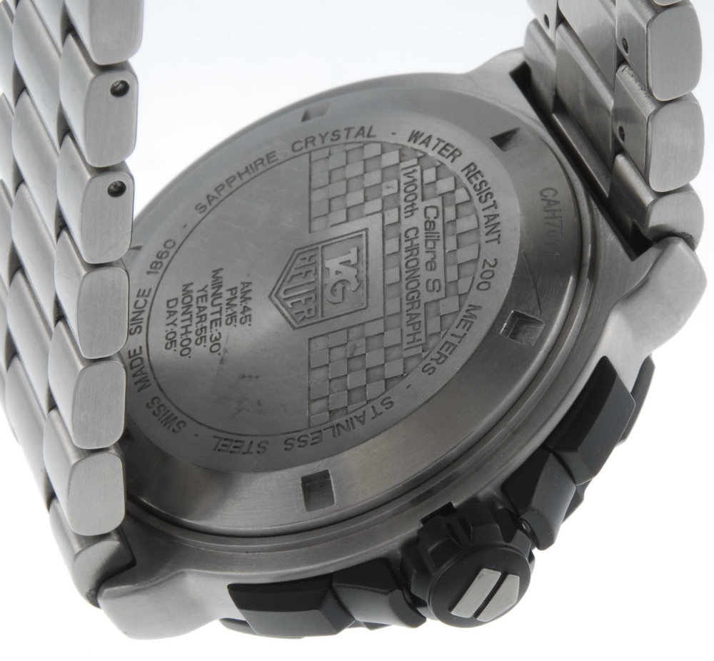 TAG HEUER - a gentleman's Formula 1 Calibre S chronograph bracelet watch. Stainless steel case - Image 2 of 4