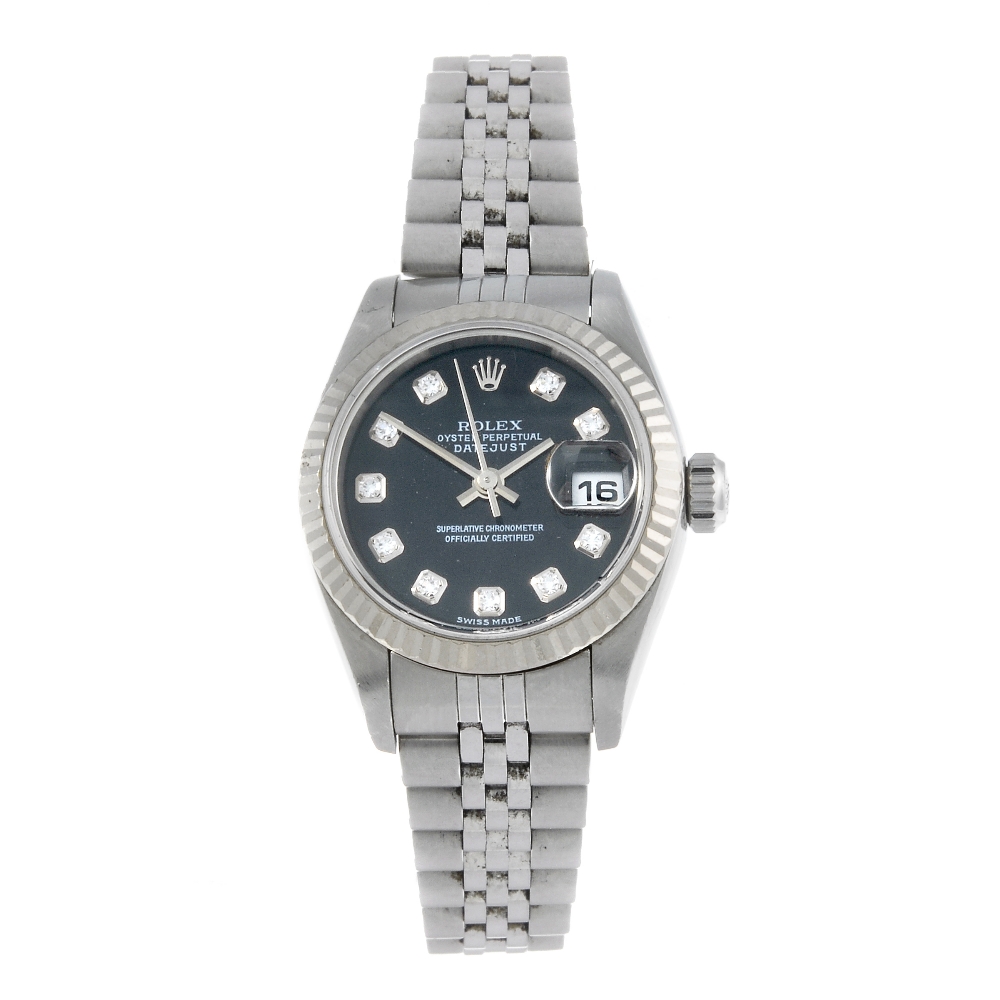 ROLEX - a lady's Oyster Perpetual Datejust bracelet watch. Circa 2003. Stainless steel case with