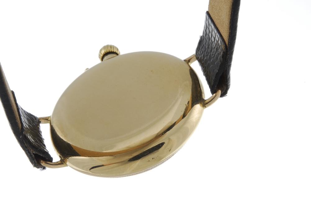 A gentleman's wrist watch. 18ct yellow gold case, import hallmarked Glasgow 1923. Numbered 308787. - Image 2 of 4