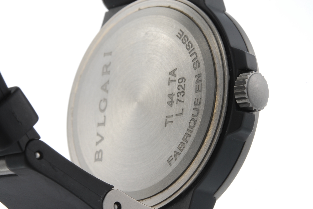 BULGARI - a gentleman's Diagono wrist watch. Titanium case. Reference TI44TA, serial L7329. Signed - Image 3 of 4