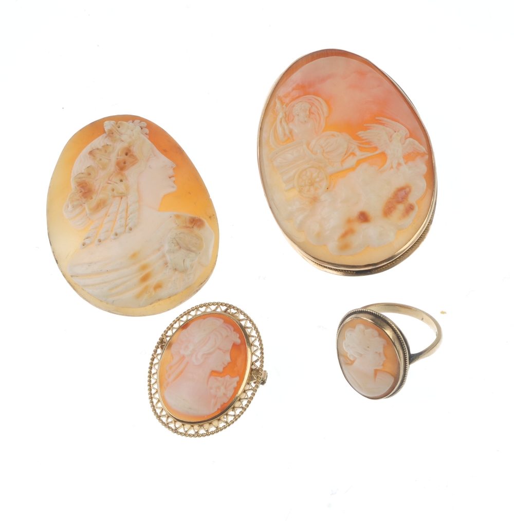 A selection of cameo jewellery. To include an oval brooch, the shell carving depicting a man - Image 2 of 2