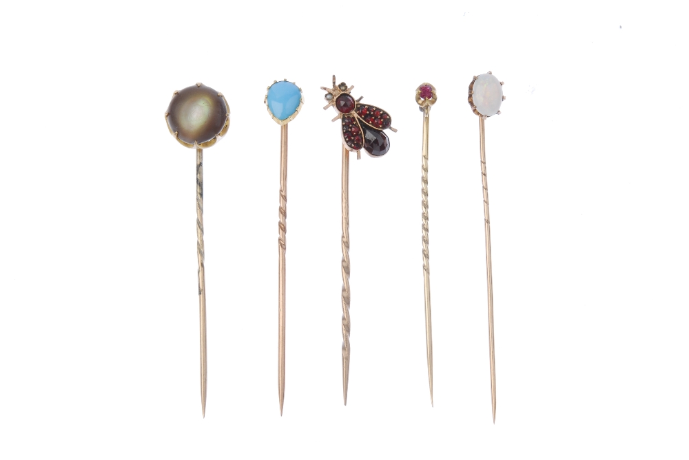 Five late 19th to early 20th century gem-set stickpins. To include a garnet and split pearl fly - Image 2 of 2