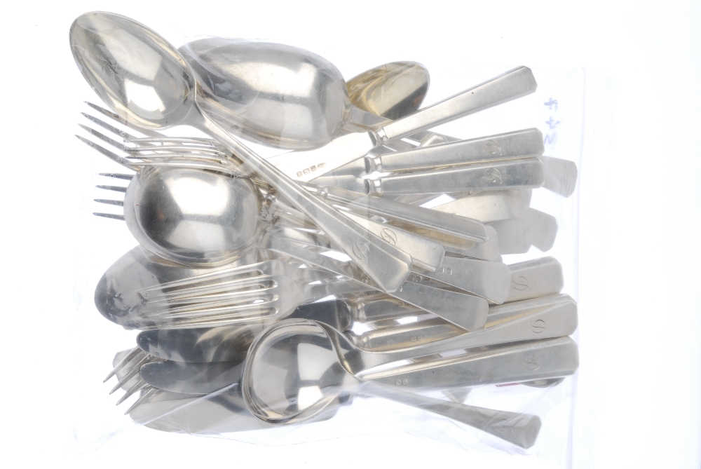 ELKINGTON & CO - a silver composite part canteen. Comprising of four serving spoons, dessert spoons, - Image 2 of 2