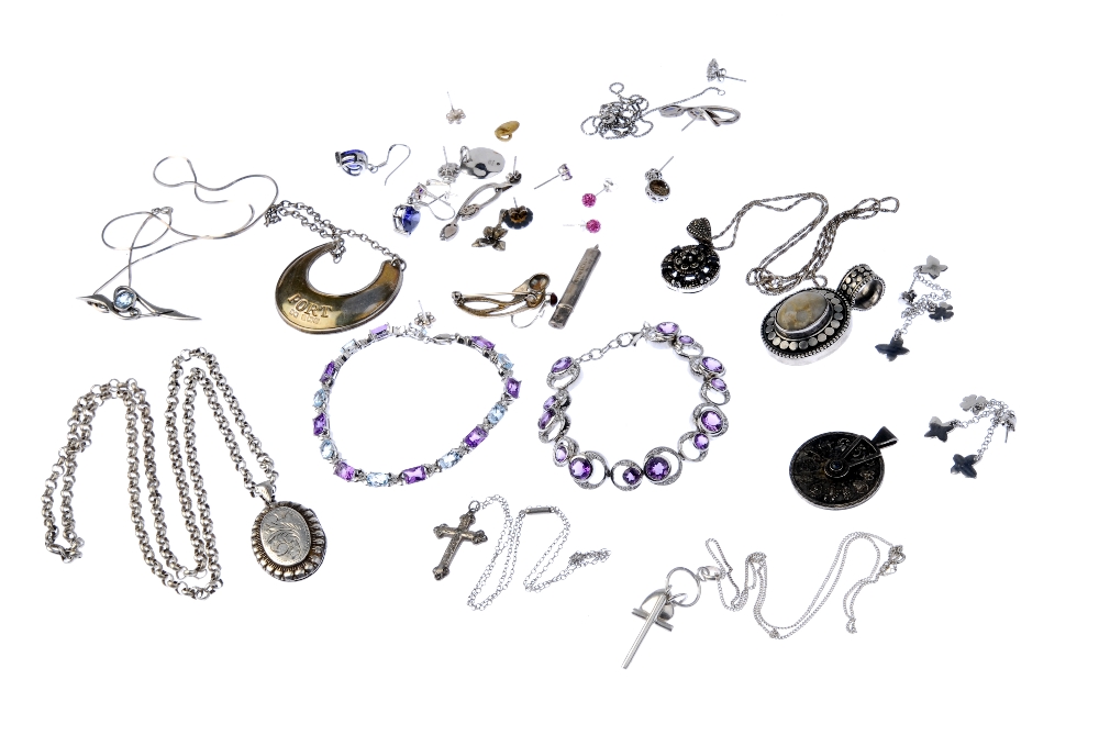 A selection of silver and white metal jewellery and novelties. To include a blue and purple paste - Image 2 of 2