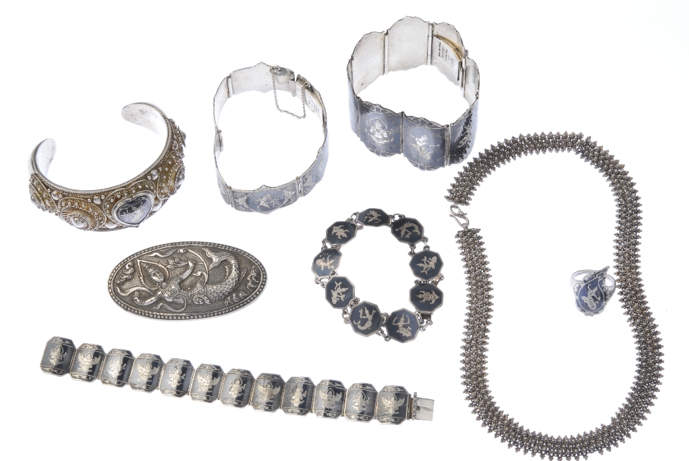 A selection of Thai jewellery. To include a brooch with a relief design depicting the mermaid - Image 2 of 2