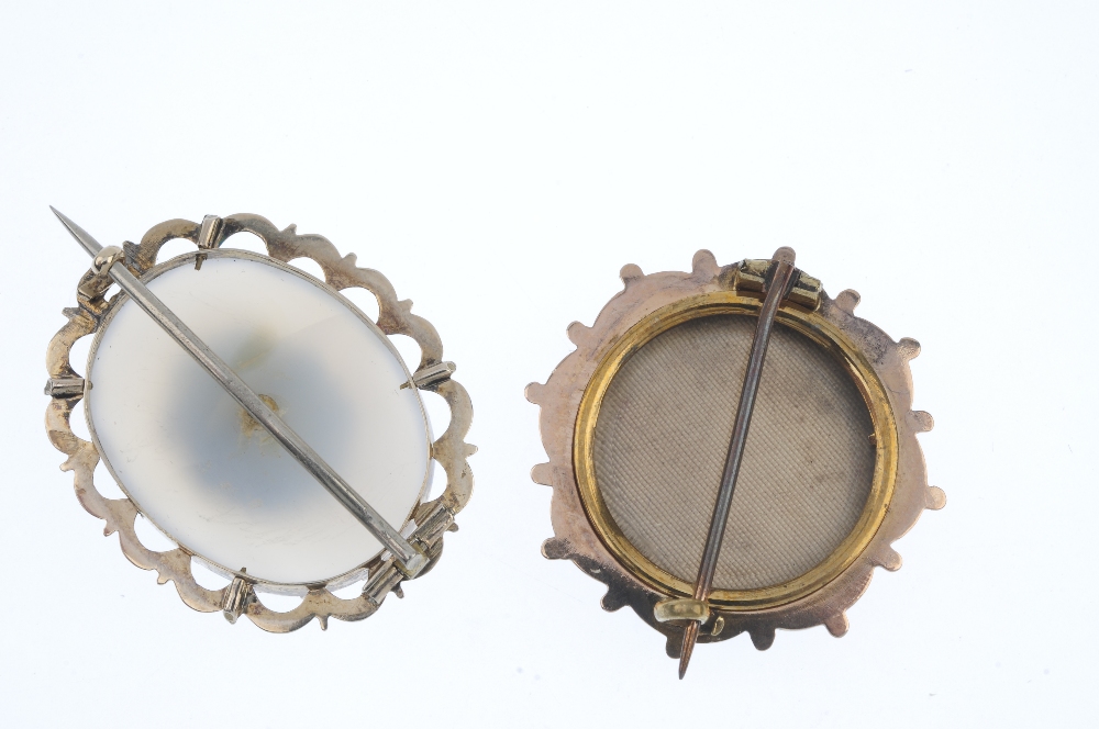 Two late Victorian brooches. The first of oval-outline with scalloped surround to the white - Image 2 of 2