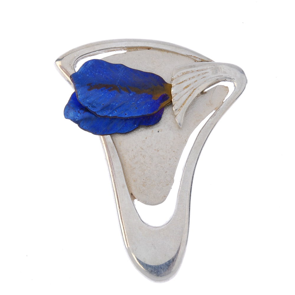 A selection of jewellery. To include a brooch designed as a swallow with vari-colour enamel and