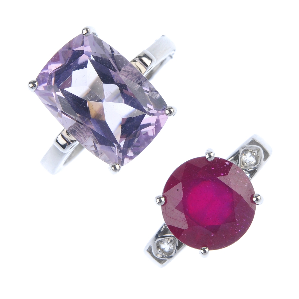 A selection of fifty gem-set rings. To include a 9ct gold glass-filled ruby and paste ring, a